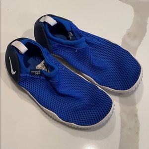 Nike Aquasock 360 size 11C